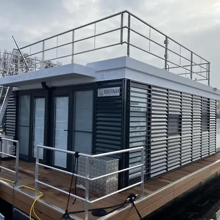 보트호텔 Hausboot Bakerman *